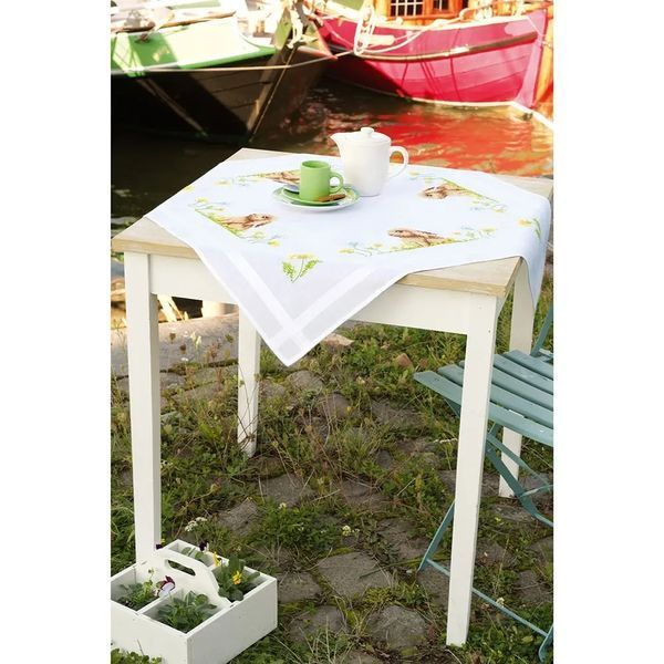 PN-0154957 Набір для вишивання хрестом (скатертина) Vervaco Rabbit on grass "Кролик на траві" 1062784 фото