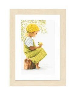 PN-0021200 Набір для вишивки хрестом LanArte Girl with Apple "Дівчинка з яблуком" 1062106 фото